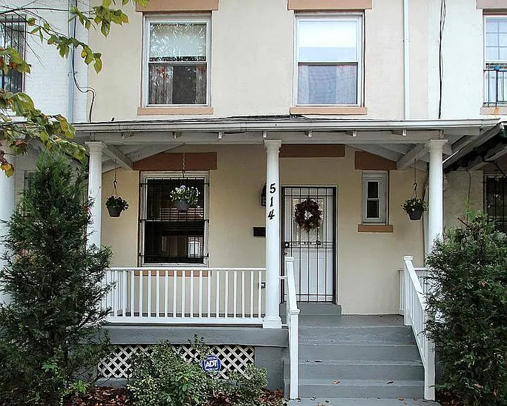 514 Columbia Rd NW — Photo 1