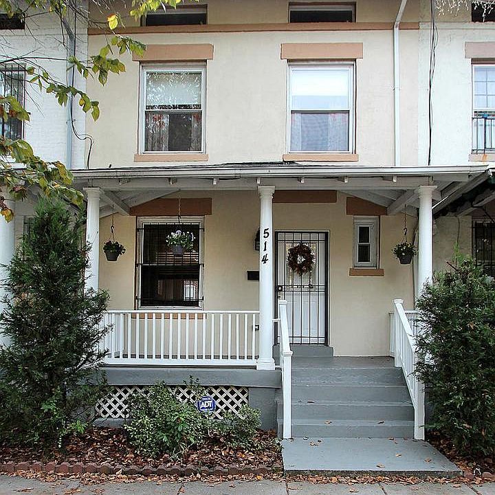 1st image of 514 Columbia Rd NW