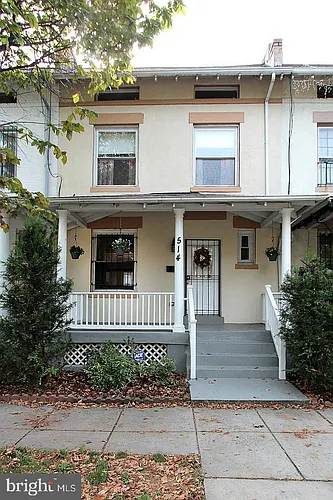 514 Columbia Rd NW Photo 1