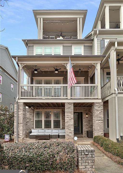 1st image of 333 Patterson Way NE