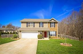 1st image of 10 Kimberly Ann Ct