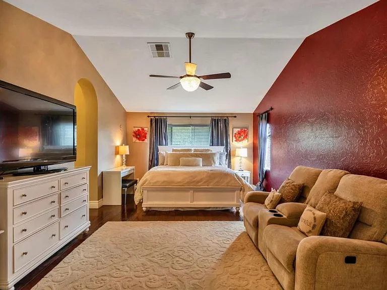 5609 E Greenway Cir — Photo 14