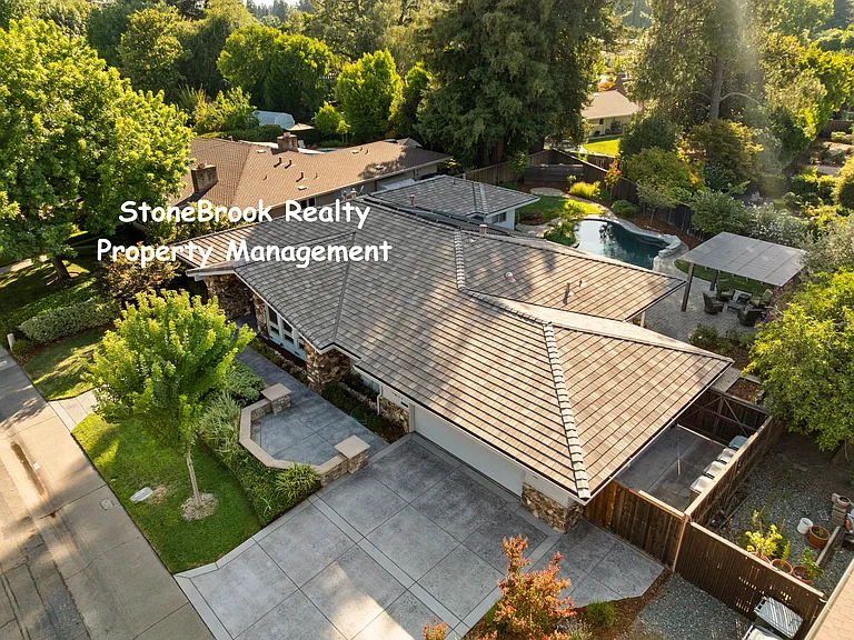 244 Breckenwood Way — Photo 60
