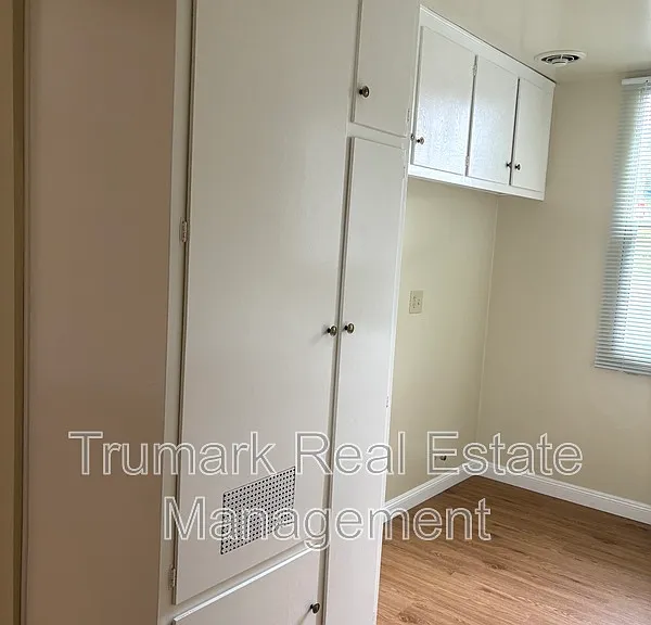 3830 Orangedale Ave #3 — Photo 4