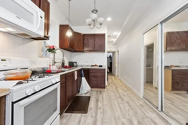1936 S Carpenter St #2 — Photo 5