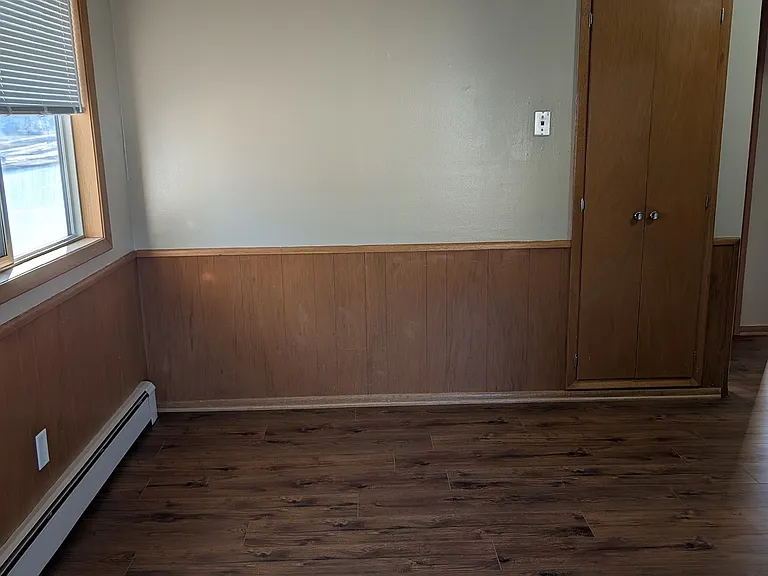 Eat-in kitchen.