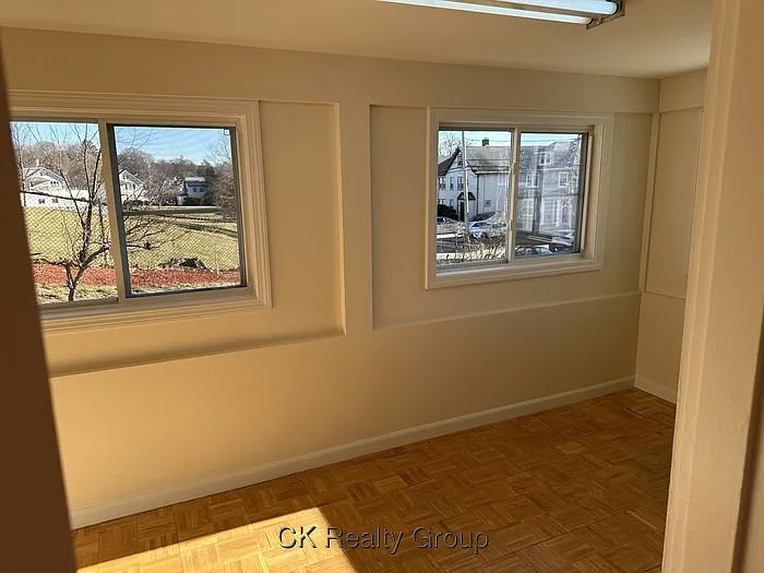 193 Orchard St — Photo 8