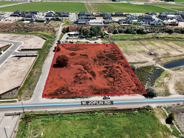 8425 W Joplin Rd, Meridian, ID 83646