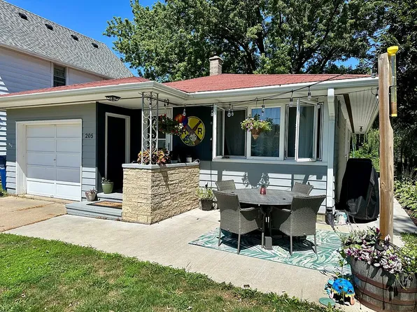 205 E Grove St, Rushford, MN 55971