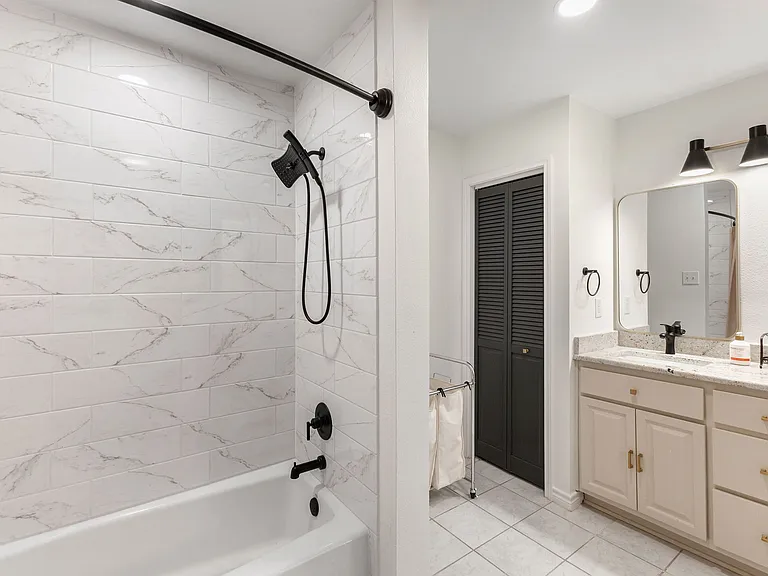 110 Forest Cir — Photo 3