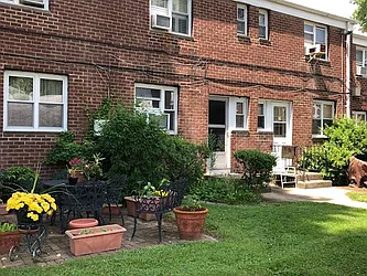 Sold by Winzone Realty Inc