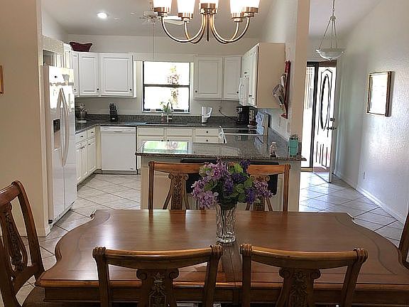 3rd image of 2530 Hidden Creek Cir