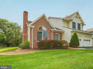 221 Braeburn Dr, Walkersville, MD 21793