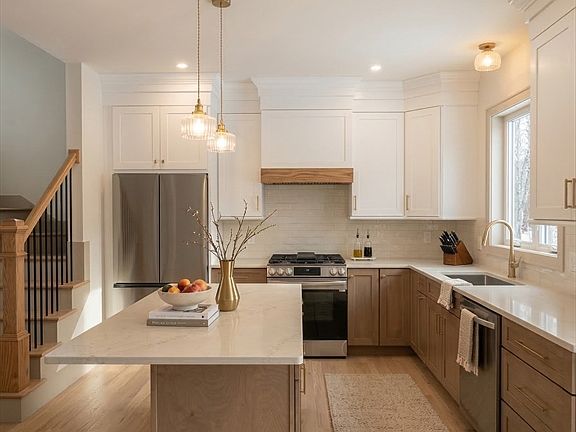 5th image of 104 Page Rd