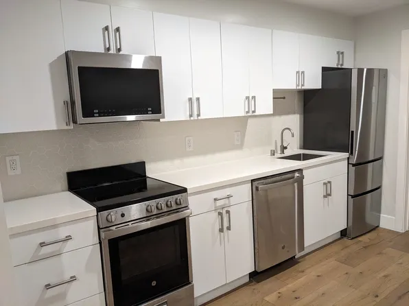 1359 Hayes St, San Francisco, CA 94117