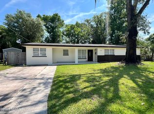 8105 Santillo Dr, Jacksonville, FL 32217