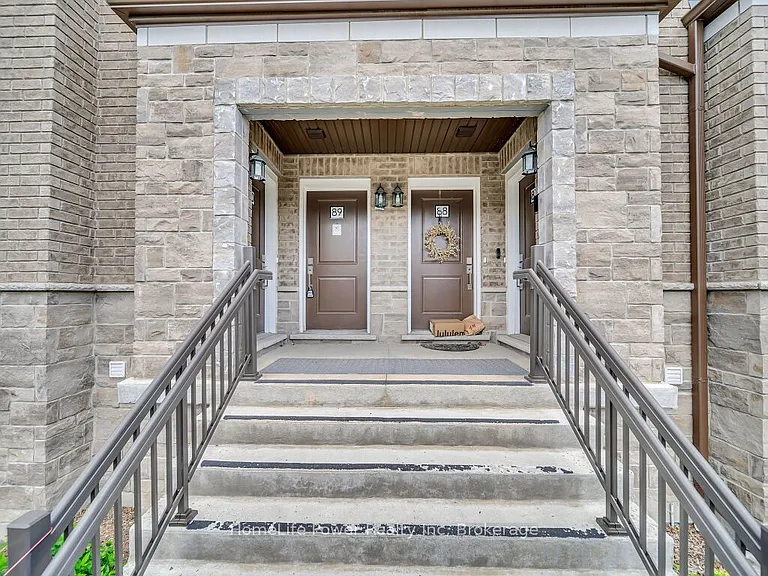 445 Ontario St S #89 — Photo 2