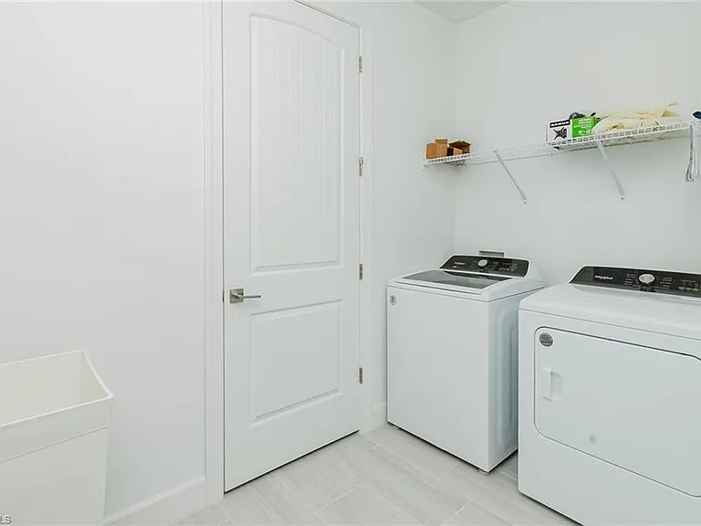 5939 Gala Dr — Photo 34