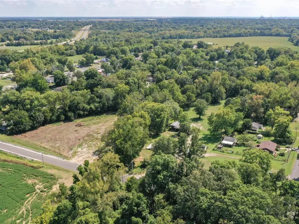 1250 14th St, Cottage Hills, IL 62018