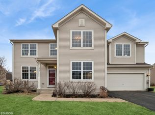 613 Stearn Dr, Genoa, IL 60135