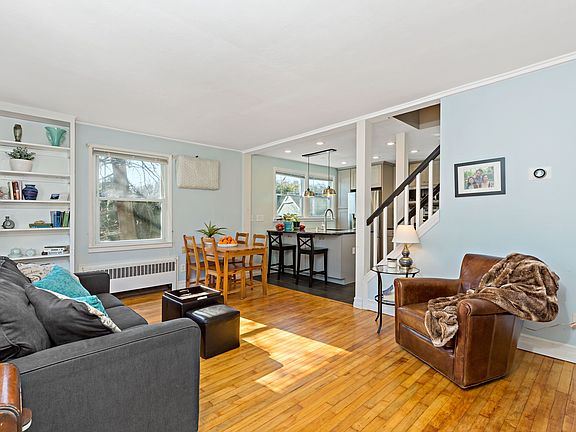 JanetB-24 Ramapo Rd-1.JPG