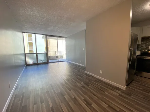 1600 Wilikina Dr, Wahiawa, HI