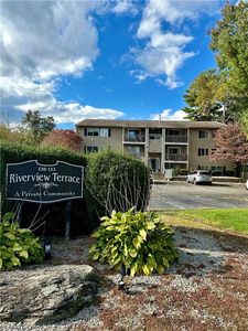 133 Fordson Ave APT 4, Cranston, RI, 02910