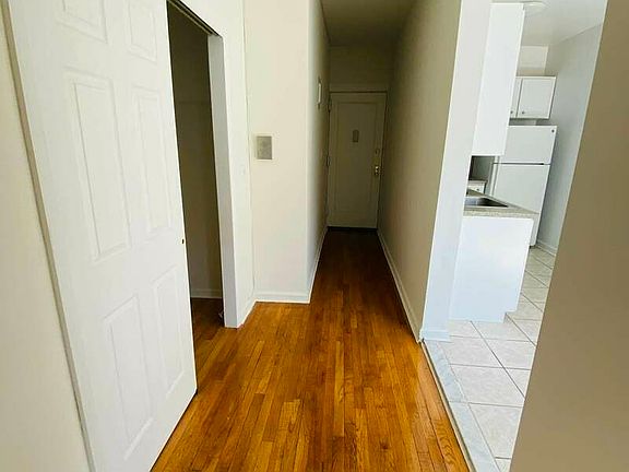 5th image of 43-15 45th St #J6