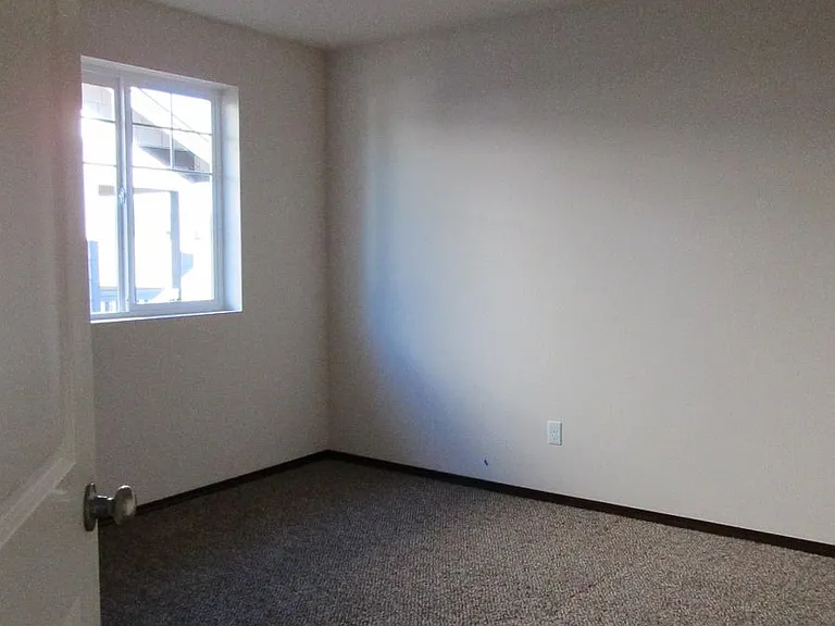 117 N Lenore Ave — Photo 14