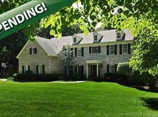 7 S Gables Dr, Chester, NJ 07930