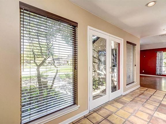 3rd image of 11302 Ella Lee Ln