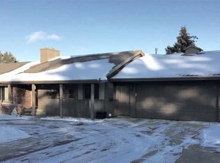 3904 S Cliff Ave, Sioux Falls, SD 57103