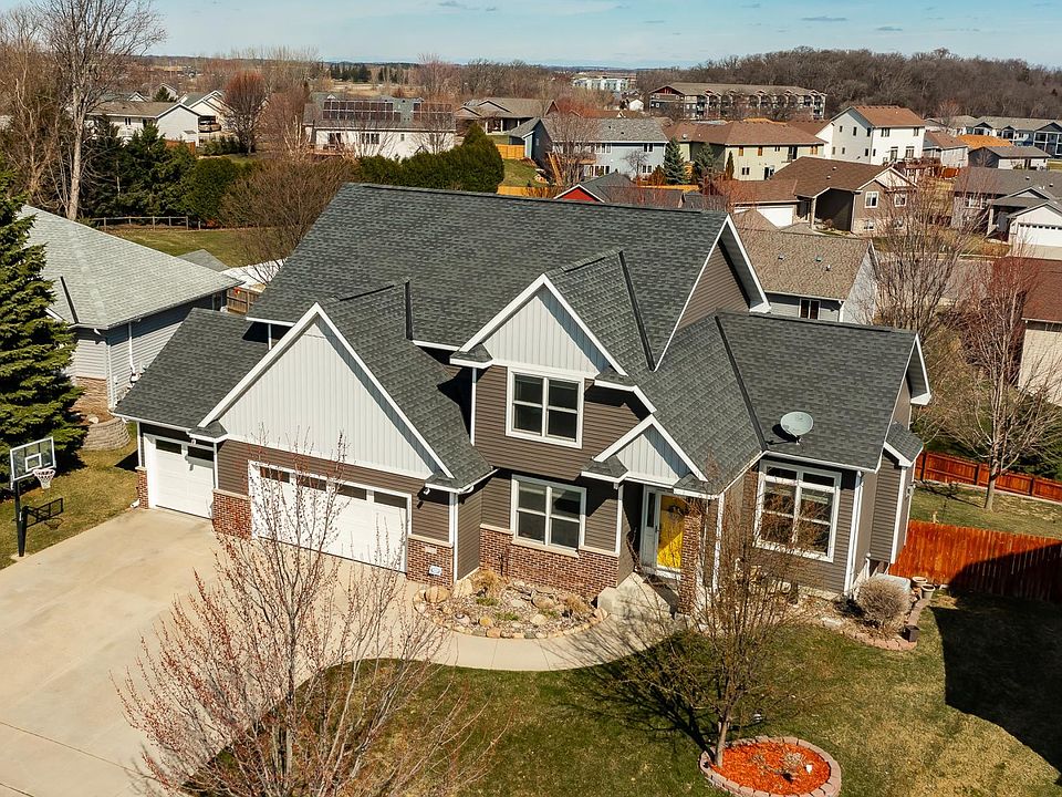 1st image of 2721 Boulder Ridge Dr NW