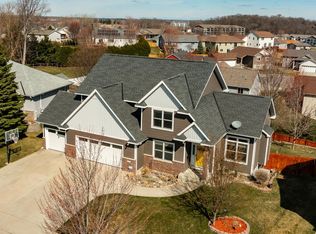 2721 Boulder Ridge Dr NW, Rochester, MN 55901