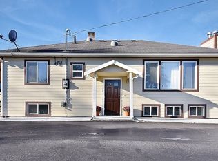 57 SW 140th St #1, Seattle, WA 98166