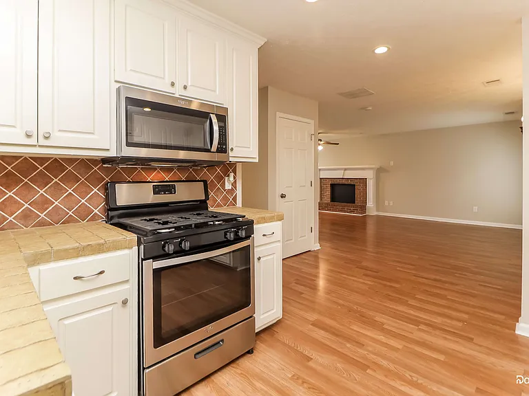 1387 Bramlett Forest Ct — Photo 2