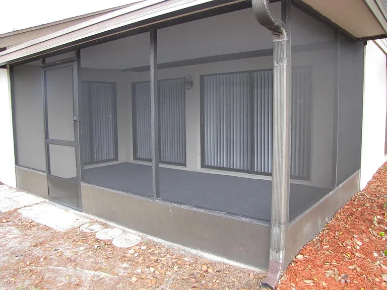 Private Screened Patio 3 Sliders
