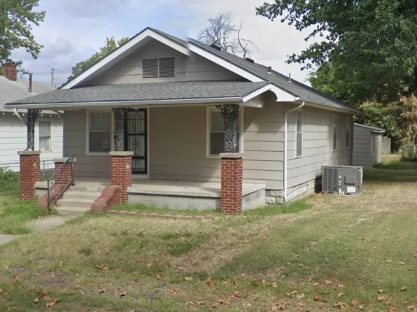 105 E 21st St, Pittsburg, KS 66762