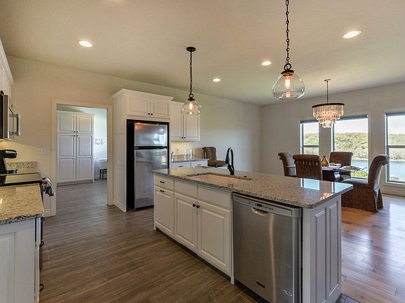 Stunning Kitchen and Dining