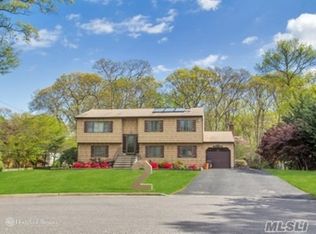 2 Grouse Pl, Commack, NY 11725