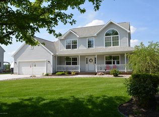 263 Wedgewood Dr, Charlotte, MI