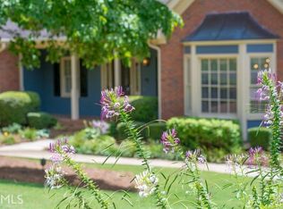 4030 Runnymede Dr, Lilburn, GA 30047
