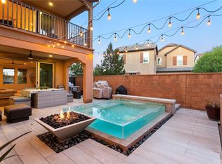 233 Downs Rd, Tustin, CA 92782