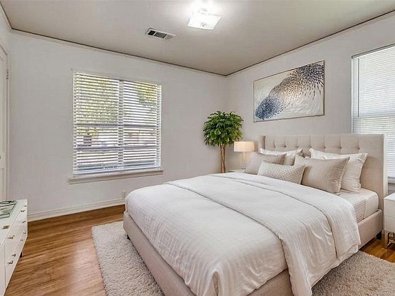 5th image of 2140 Montalba Ave