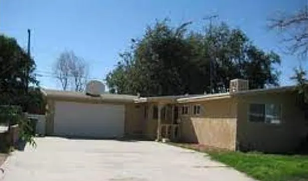 Stanridge Ave — Photo 7