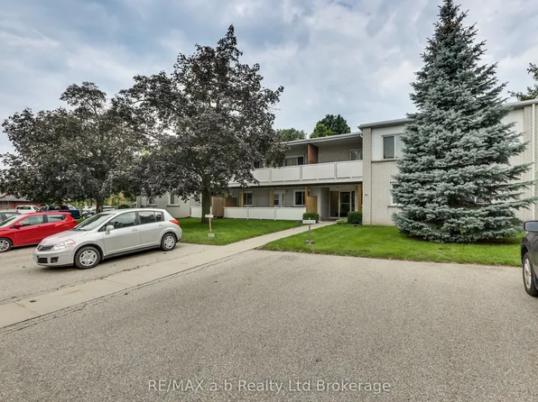 231 Wellington St N #101, Woodstock, ON N4S 6S1
