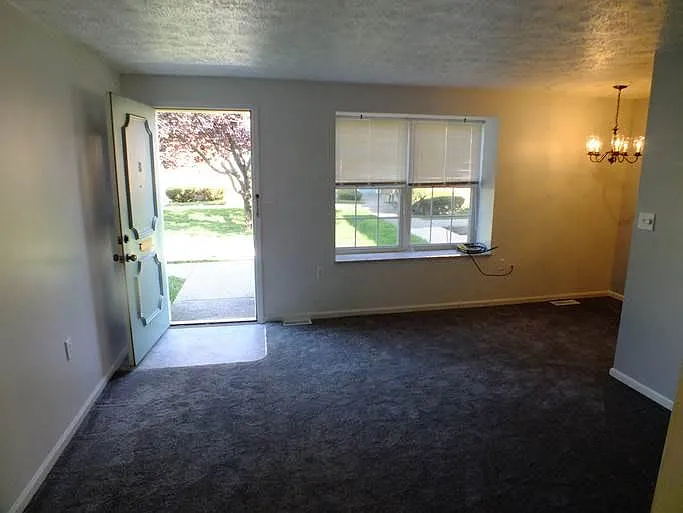 1 bed, 493 sqft, $900 — Photo 2