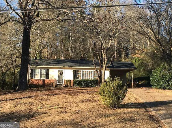 187 Thomas Cir, Roswell, GA 30075