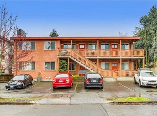 461 N 45th St APT 2, Seattle, WA 98103