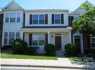 7371 Laurel Valley Rd #212, Charlotte, NC 28273